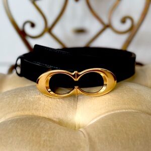 Women’s Signature Black Buckle Belt, Medium